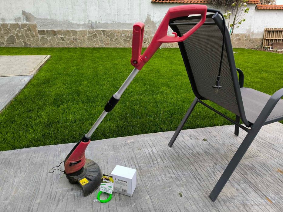 Уред за почистване краищата на ливада