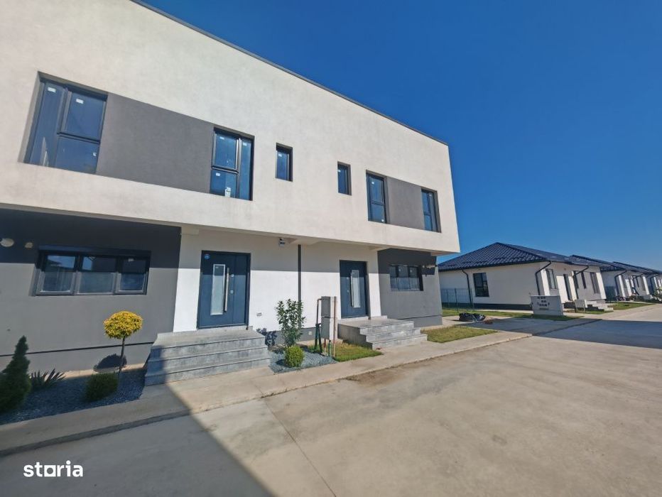 Casa Tip Duplex in Tunari – Modern si Confortabil