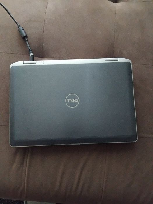 Лаптоп Dell  AA578