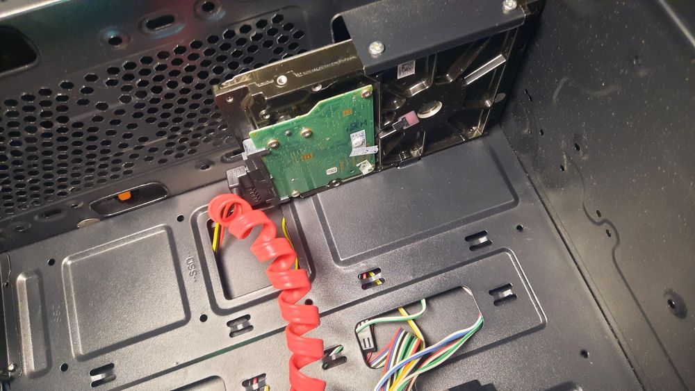 Damashniy igravoy kompyuter