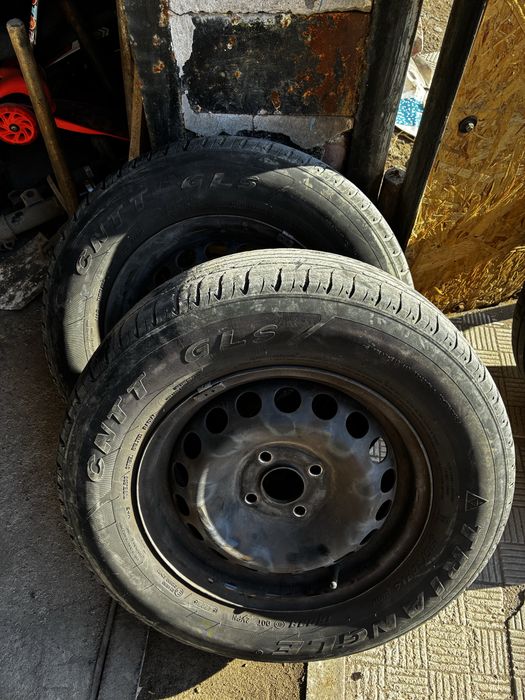 Поодам летние шины R14