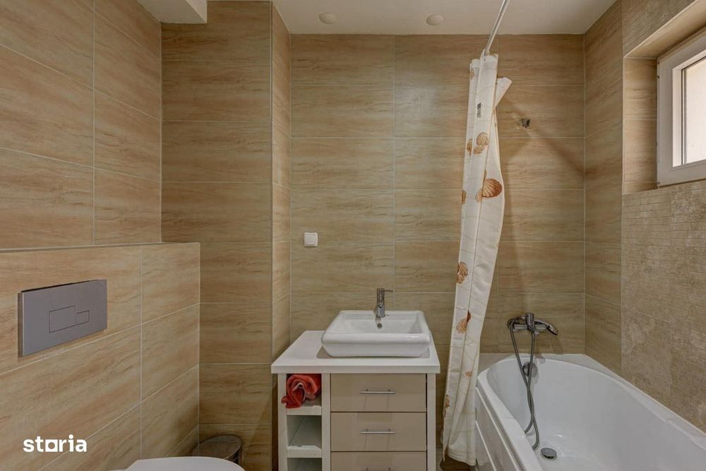 COSMOPOLIS - Apartament cu 3 camere, mobilat si utilat.
