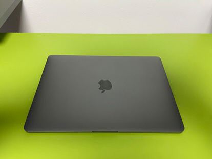 MacBook Pro 13 Touch Bar 2019