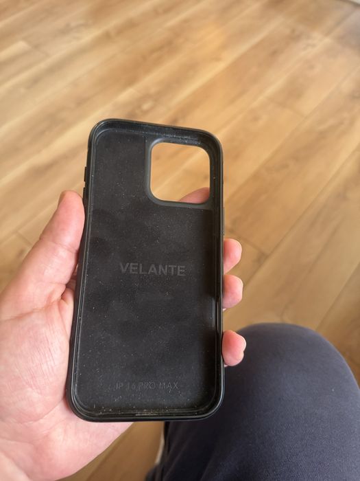 Husa velante iphone 16 pro max