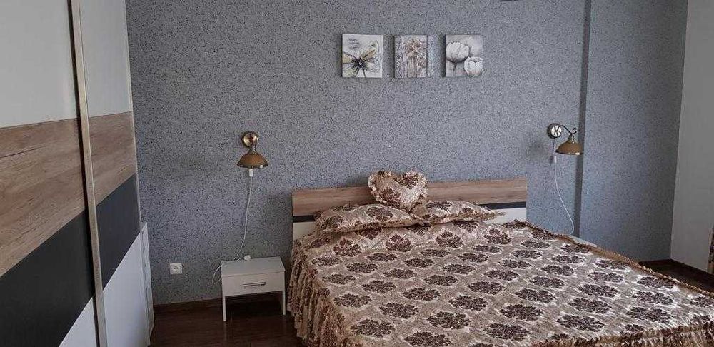 Vanzare apartament 3 camere Olimp direct proprietar