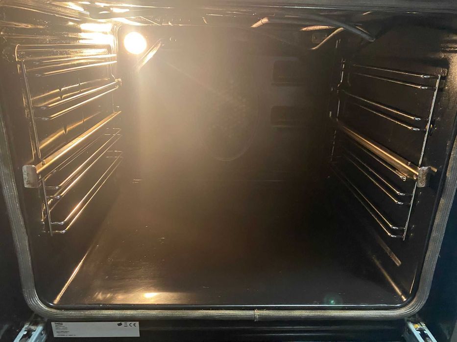 Vand cuptor electric incorporabil beko, stare perfecta