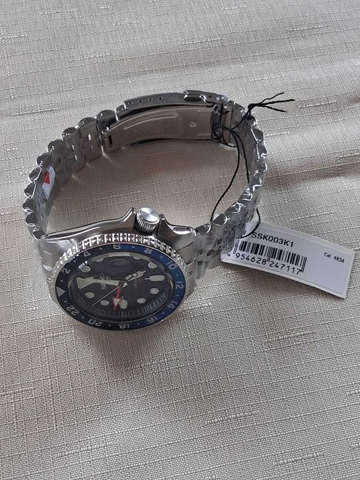 Часовник Seiko 5 Sports SSK003K1 "Blueberry "