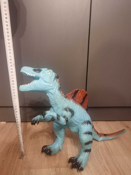 Играчки динозаври