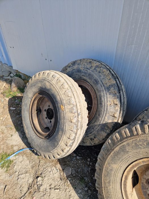 Remorca auto cu a 5.a roata