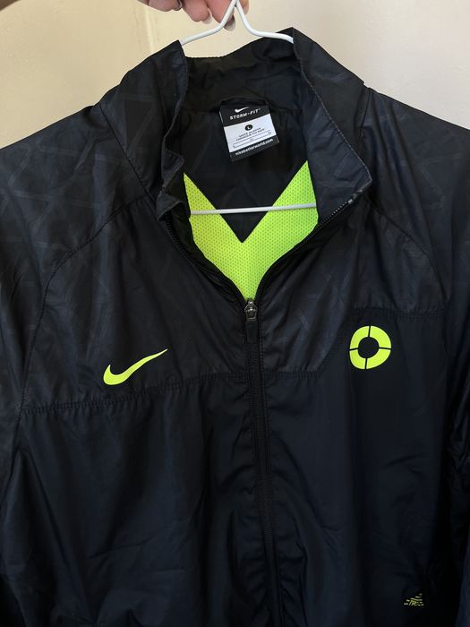 Nike Storm-FIT ветровка мъжко яке