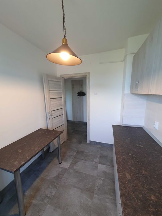 Dau in chirie apartament 2 camere - et. 4, Aurel Vlaicu, Beius