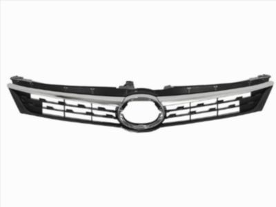 Решетка радиатора  Toyota Camry