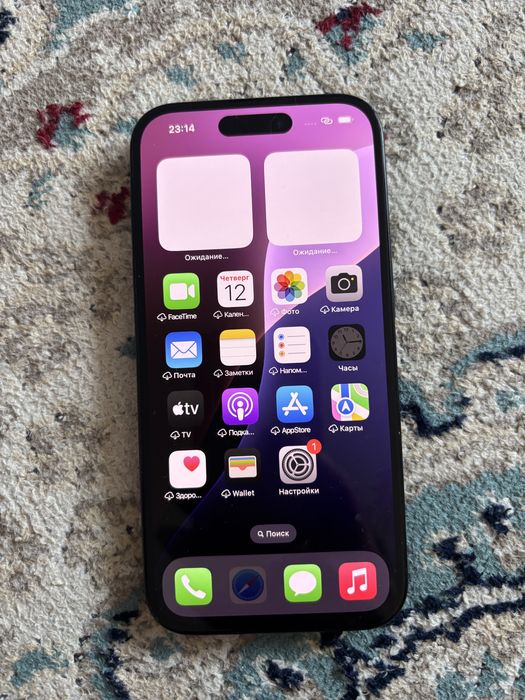 Продам iPhone 16