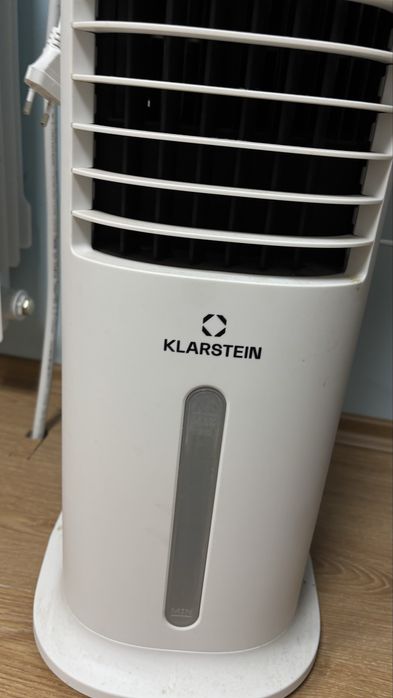 колонен охладител Klarstein в бял цвят.