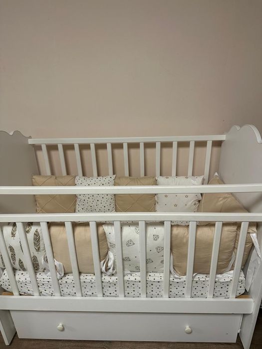 Продам  детскую кровать