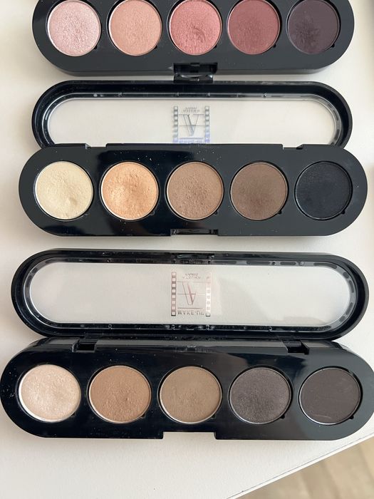 Palete cu farduri de pleoape