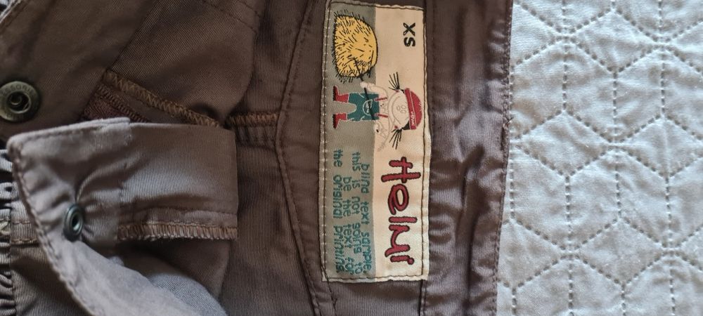 Дамски къси панталонки Helmi