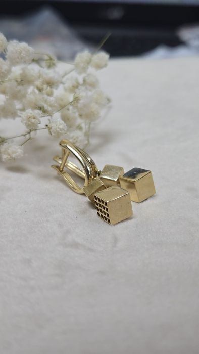 Серьги золотые ЖанТаС ломбард Астана