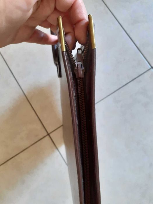 Чанта и куфарче от Соца и съвременна папка