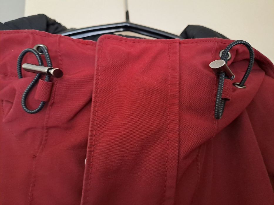 Продам зимнюю куртку