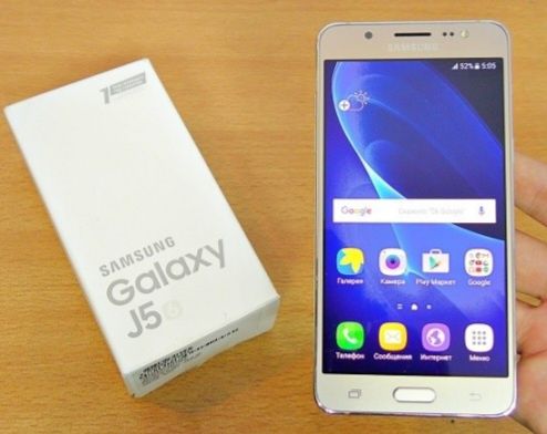 Телефон Samsung с документами