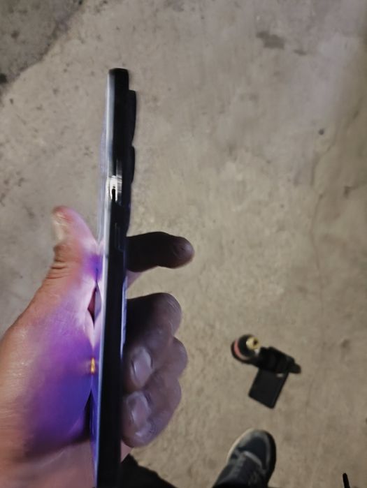 Продам vivo v 50 lite