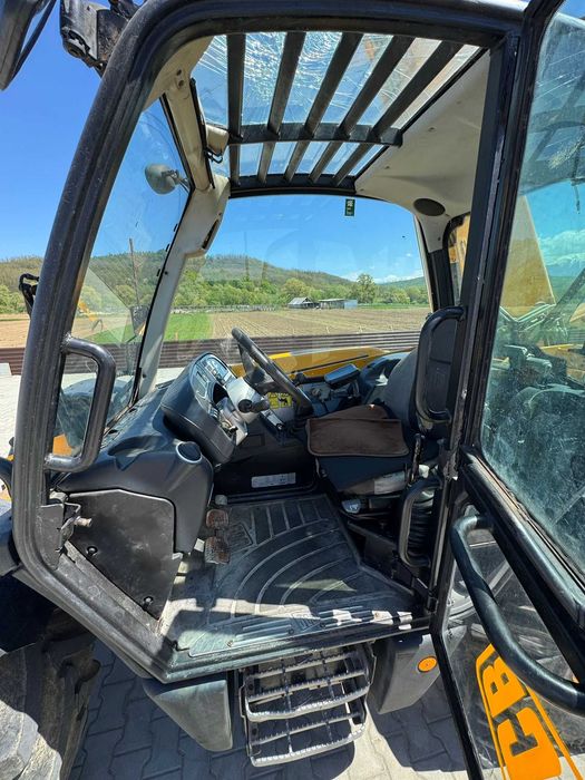 Incarcator telescopic JCB 536