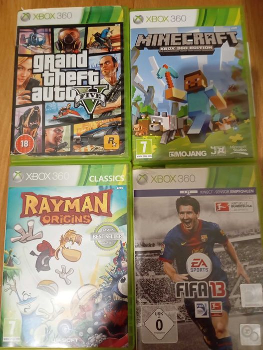 Xbox 360 cu 2 controlleri si 4 jocuri
