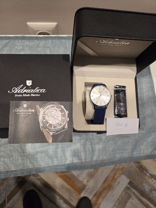 Часовници мъжки чисто нови