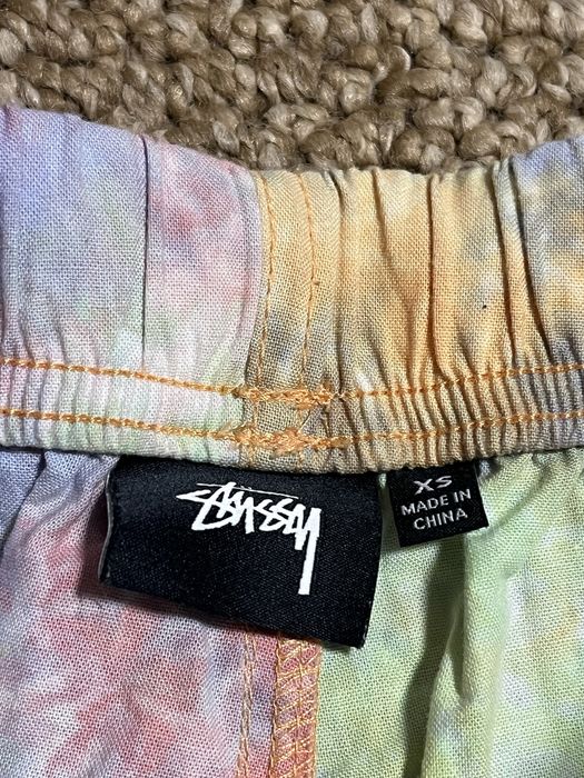 STUSSY : Tie Dye Shorts - размер XS / Оригинал