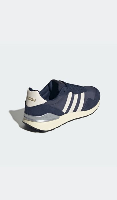 Adidas кроссовки
