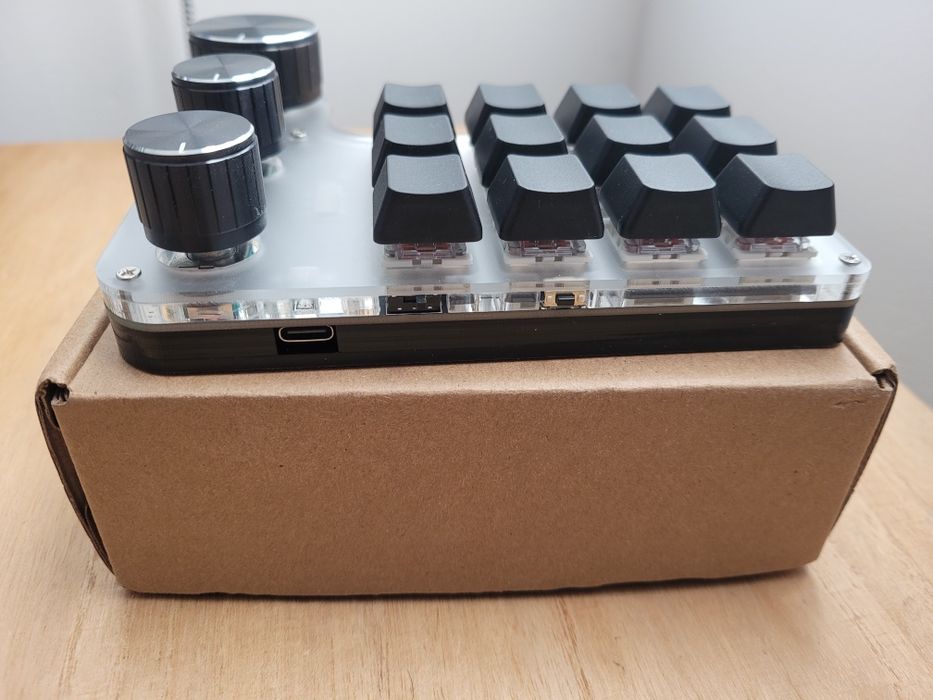 Контролер мини клавиатура bluetooth