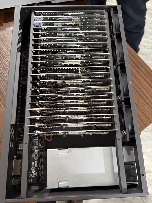 Клик фарм (Click farm) сотилади срочно !