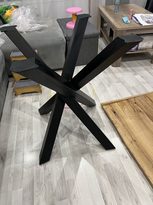 Крак за маса тип паяк