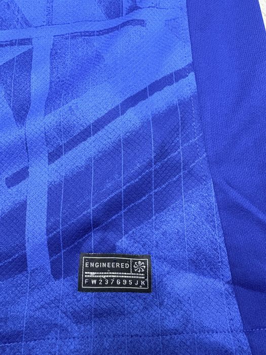 tricou chealse marimea L