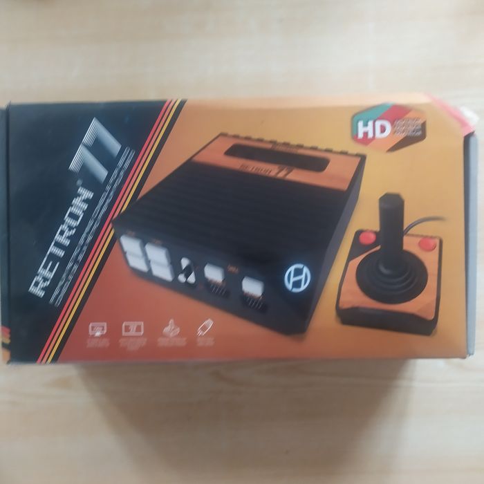 Приставка Atari Retron 77