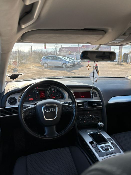 Vând Audi A6 C6 2.0