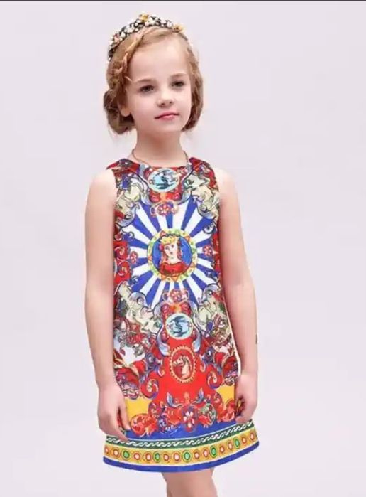 Нарядное платье для девочки 8лет, новое