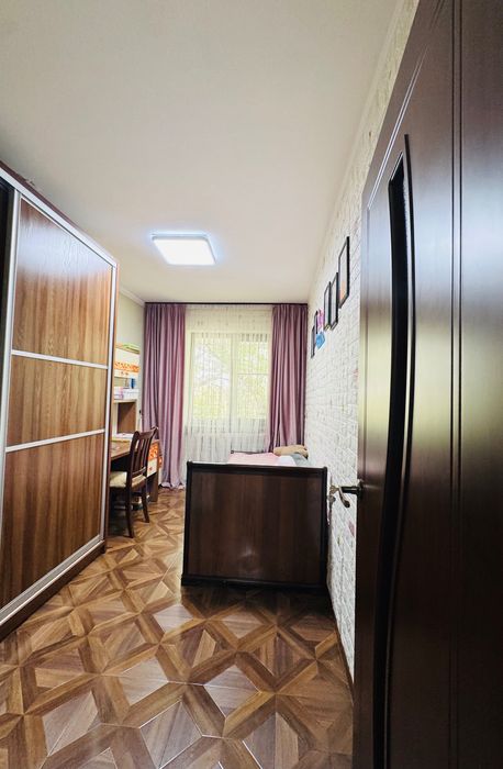 СРОЧНО! Продается своя 3-х комнатная квартира в самом центре Ташкента