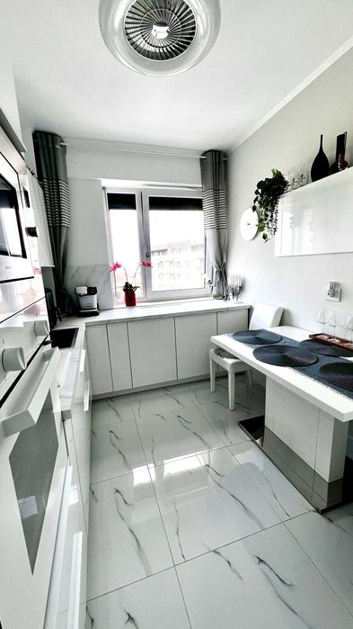 Vand Apartament 3 camere Prima Onestilor, Oradea