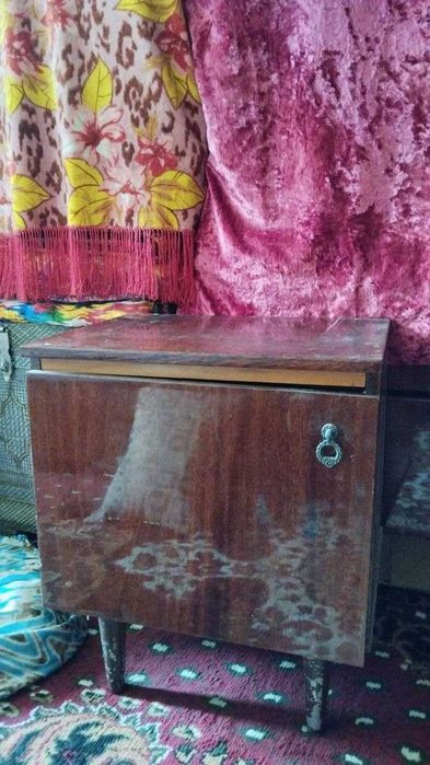 Тумбочка, tumbochkani o`zi 2ta bor