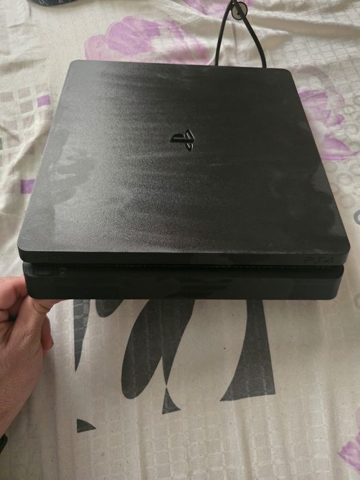 Ps 4 slim 1tb cu 15 jocuri
