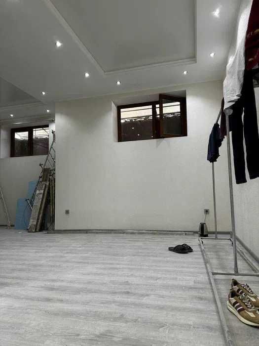 Сдаю в аренду помещение (под салон или офис, магазин или ателье)