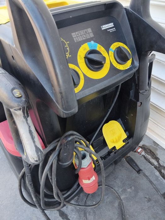 Пароструйка Karcher hds 9/18-4M  Нов Модел Оригинално състояние Супер Клас