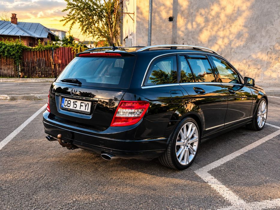 MERCEDES-BENZ C-Class 2009 — imagine 2