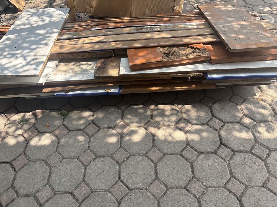 Доски дсп ,старая мебль в разборе