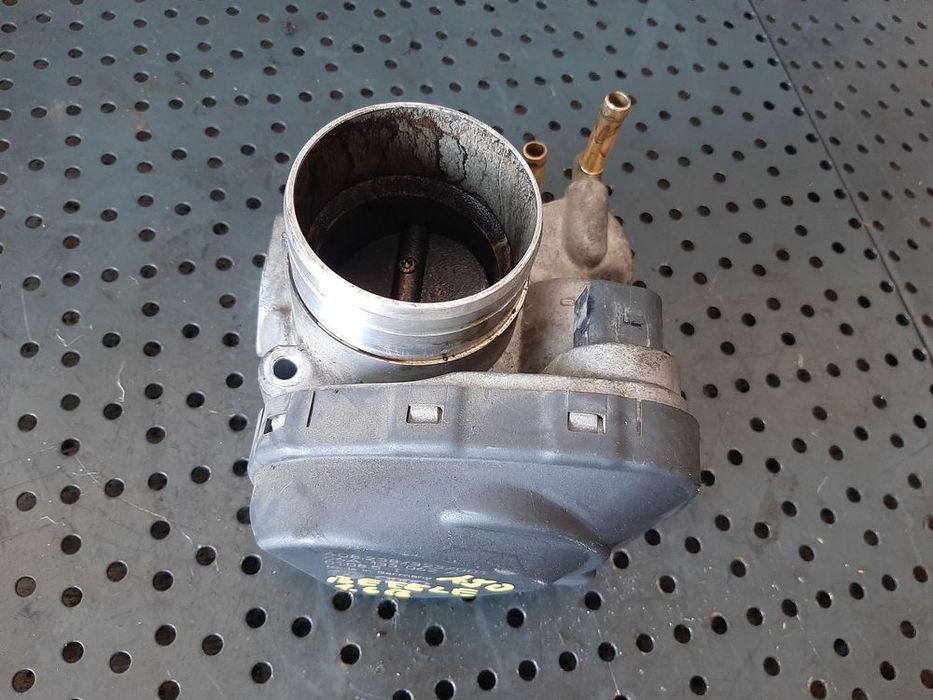 clapeta acceleratie 1.6 b vw golf 4 new beetle audi a3 8l seat leon 06aa