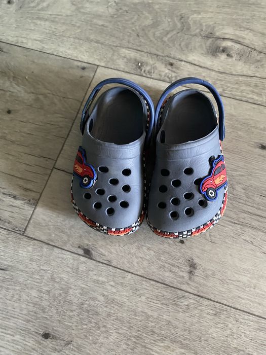 Детская обувь 22р на мальчика