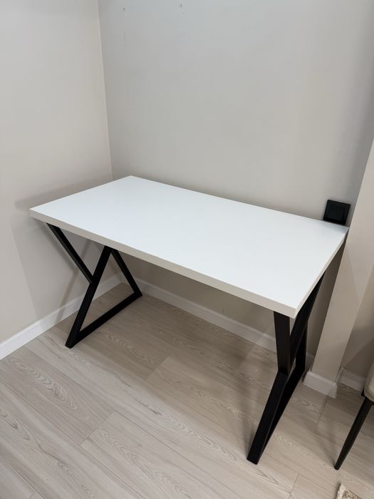 Стол в стиле Лофт, новый