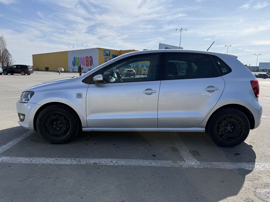 VOLKSWAGEN Polo 2011 — imagine 2